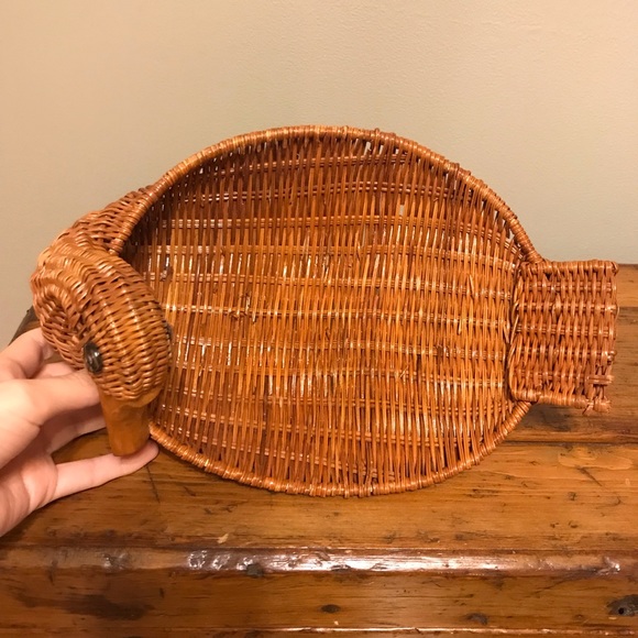 Vintage wicker/rattan set of nesting duck baskets - Picture 4 of 16